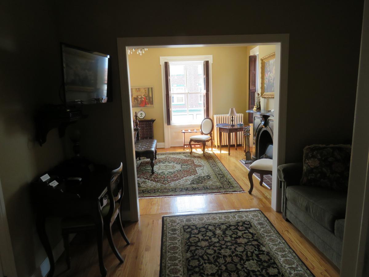 Bed & Breakfast The Swope Manor 2*