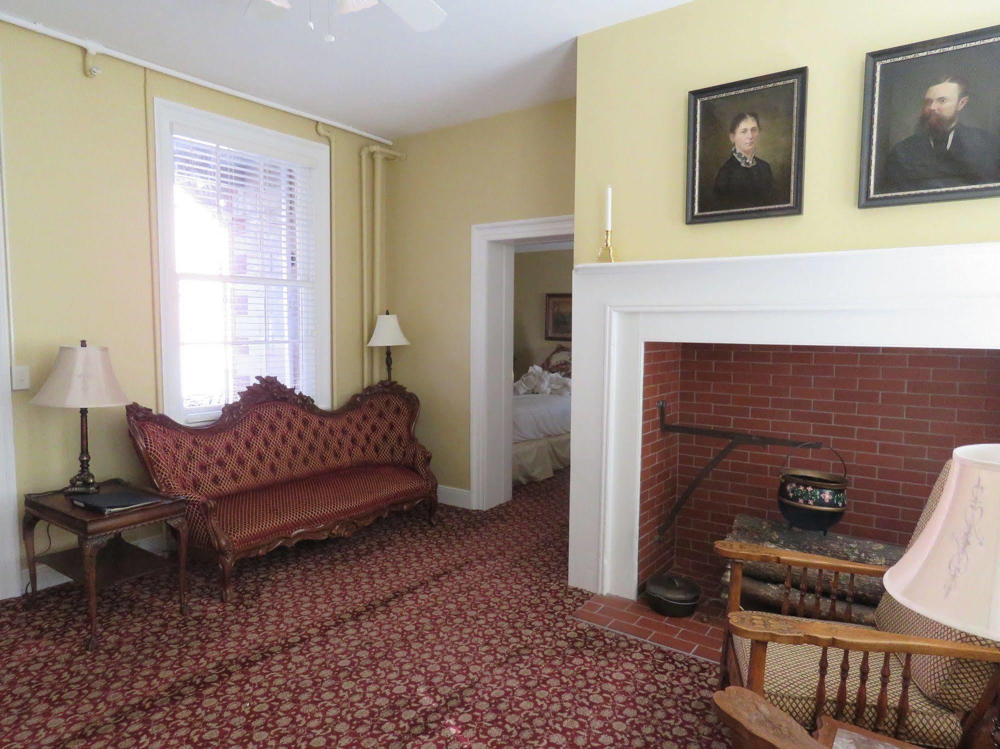 The Swope Manor 2* Gettysburg