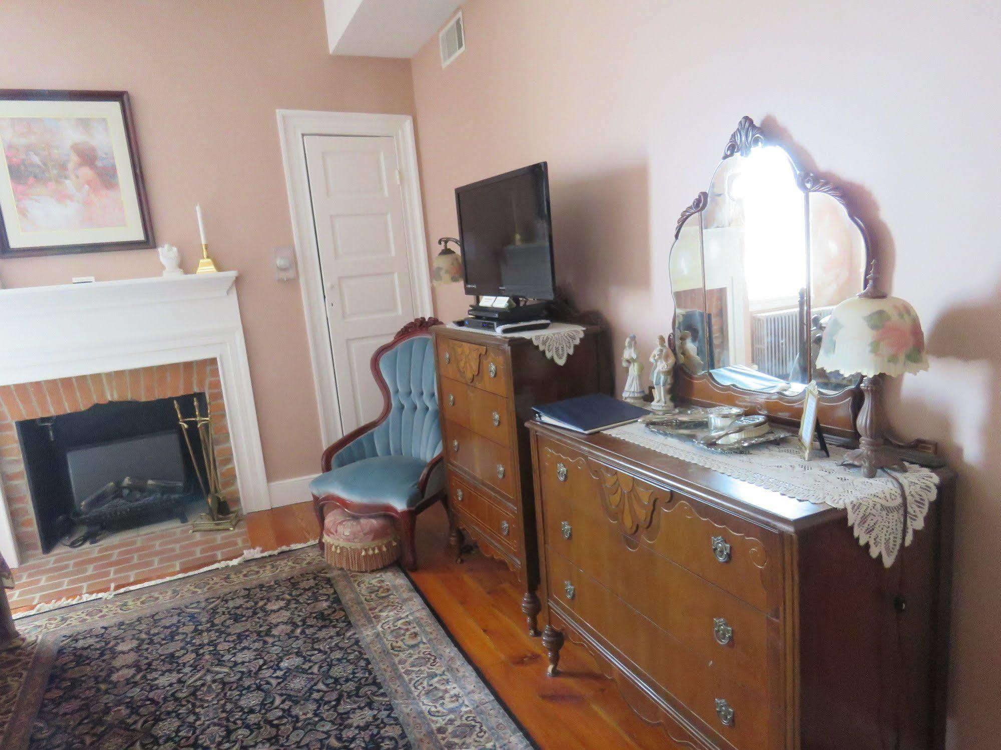 Bed & Breakfast The Swope Manor 2*
